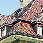 Bank House M 202 - Griwa Rent Apartment *