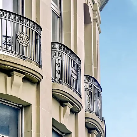 Bank House M 202 - Griwa Rent Апартаменти